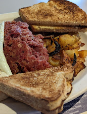 Eggs With Corned Beef Hash