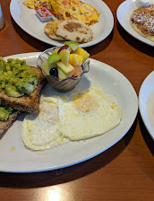Avocado Toast Eggs