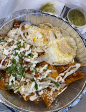 Chilaquiles C Frijoles