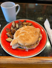 Western Omelette Sandwich